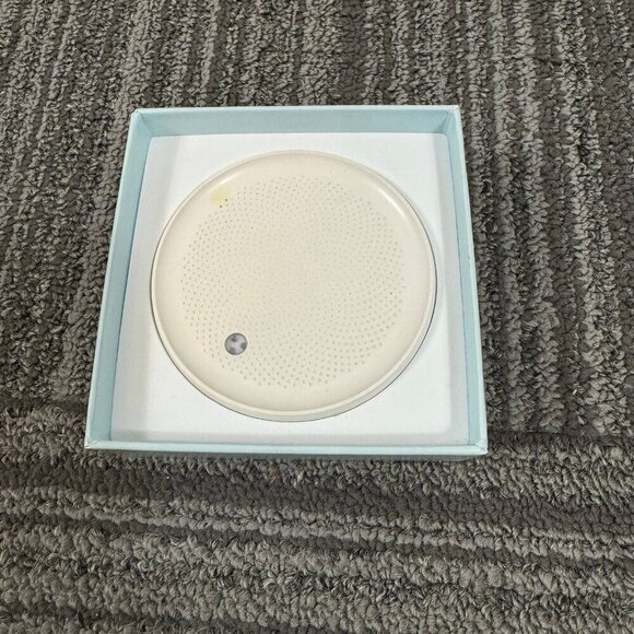 Dodow - Sleep Aid Device -insomnia Falling Asleep Faster with D - Picture 4 of 6